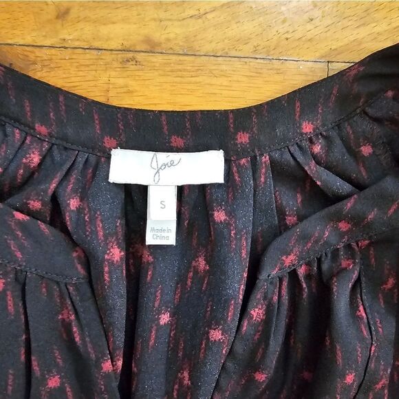 JOIE Gloria Pleated Black Diamond Print Blouse Size Small Women's - Picture 8 of 8